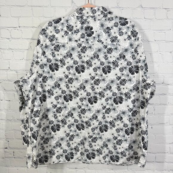 Westbound Button Down Shirt Women Plus 24W Wrinkle Free Fairy Cottage Floral Top - Picture 2 of 12